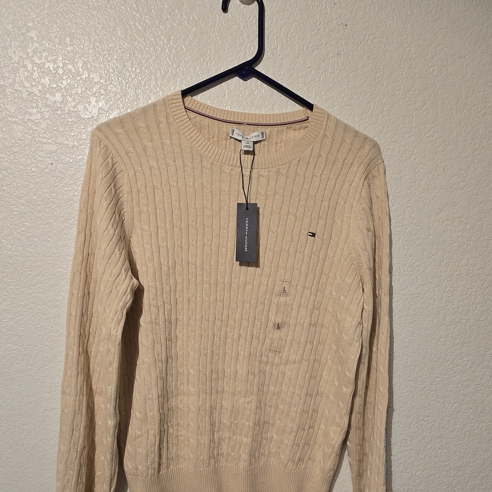 Tommy Hilfiger Beige Cable Knit Sweater - Picture 2 of 10